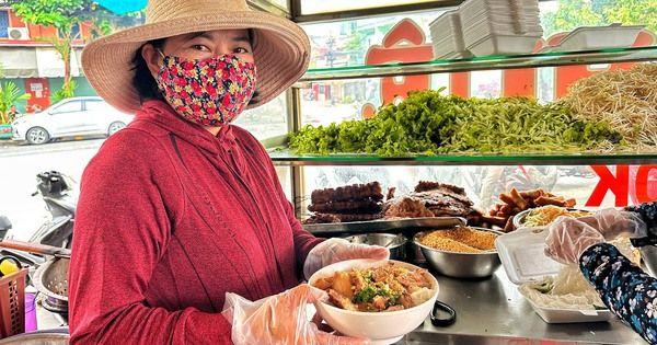 Quán bún thịt nướng ngon có tiếng: Bà chủ 10 năm… không ăn món mình nấu
